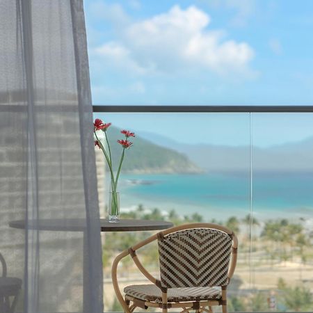 Aquamarine Beachfront Resort & Spa Cam Ranh Exteriér fotografie