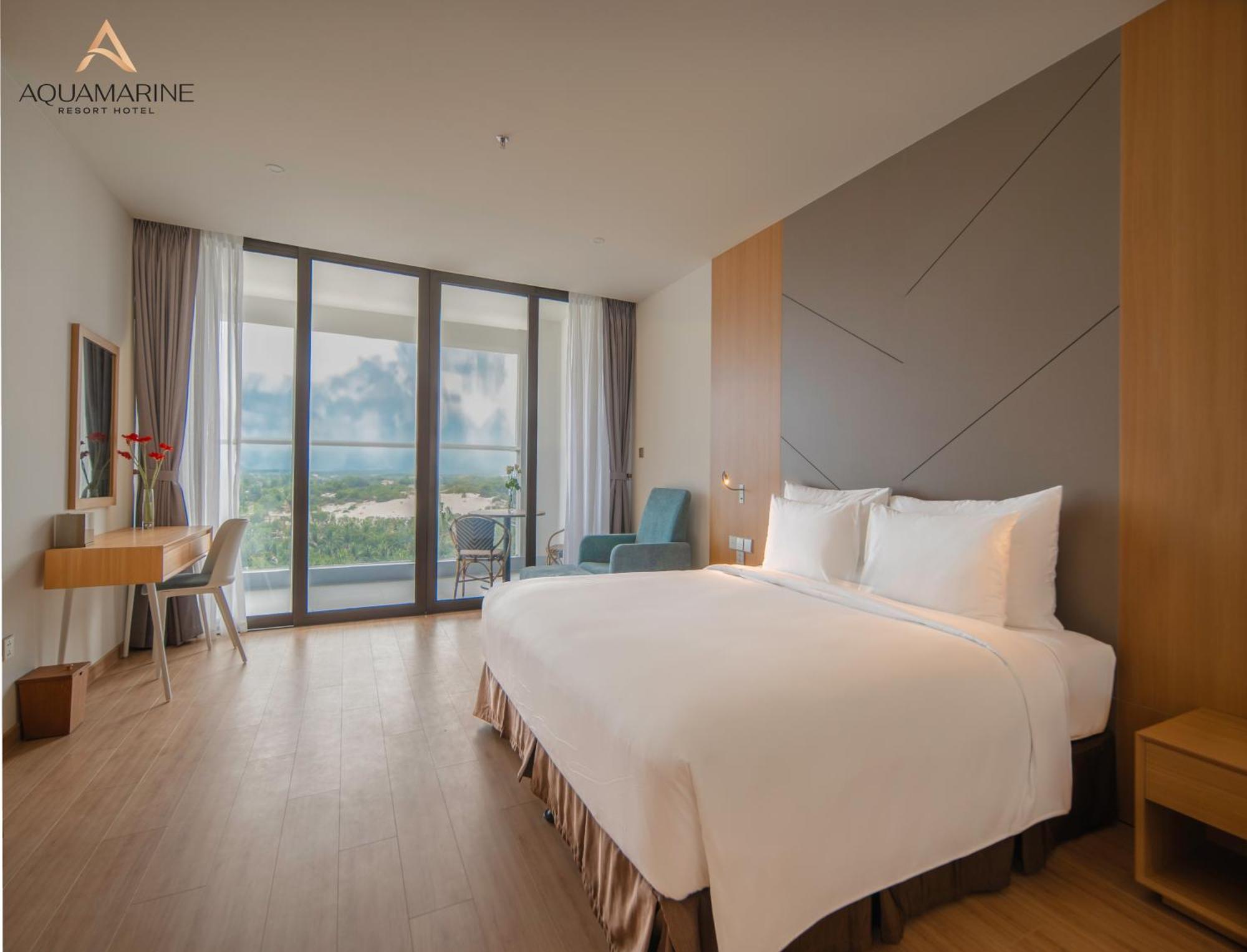 Aquamarine Beachfront Resort & Spa Cam Ranh Exteriér fotografie