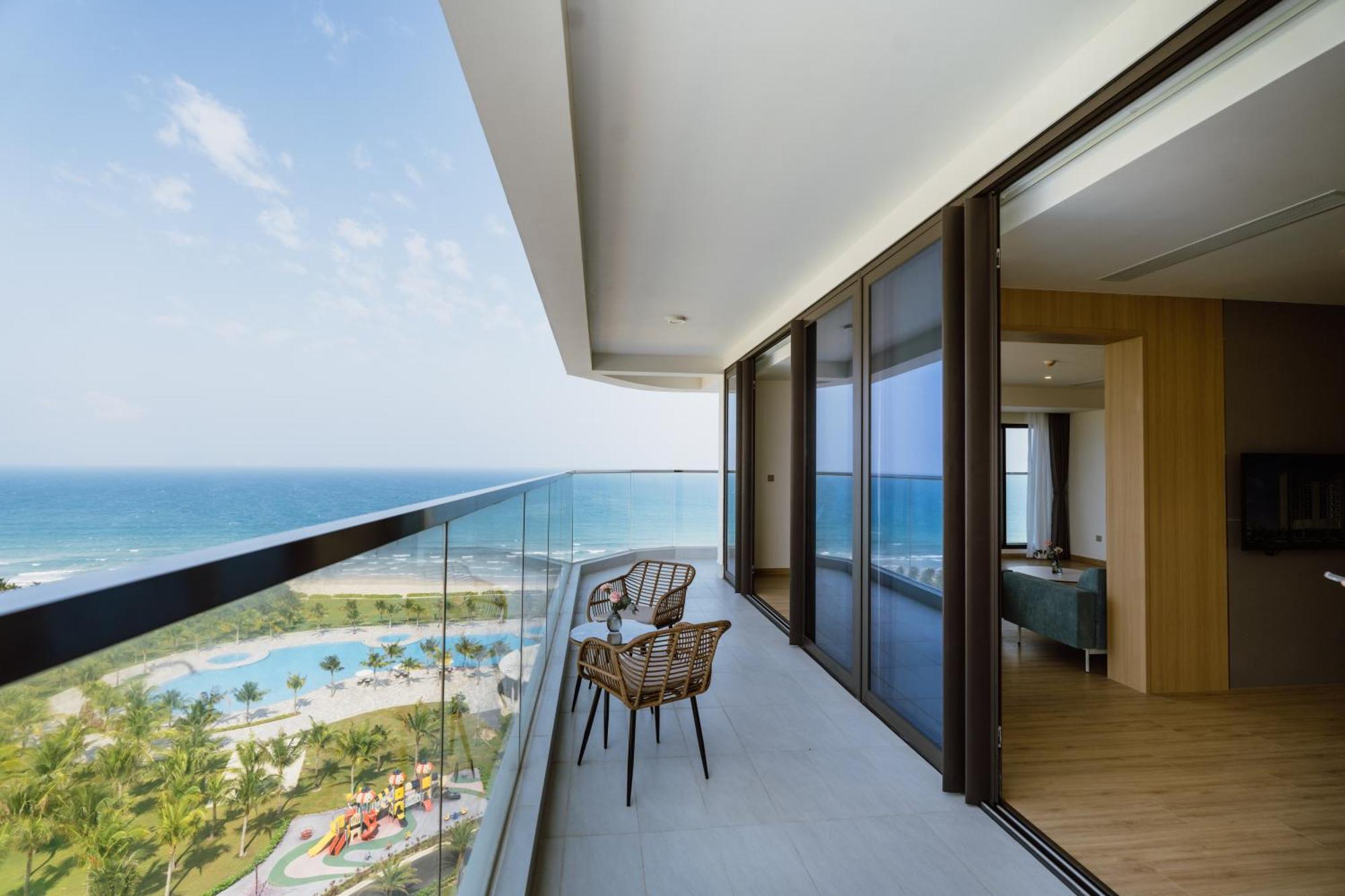 Aquamarine Beachfront Resort & Spa Cam Ranh Exteriér fotografie