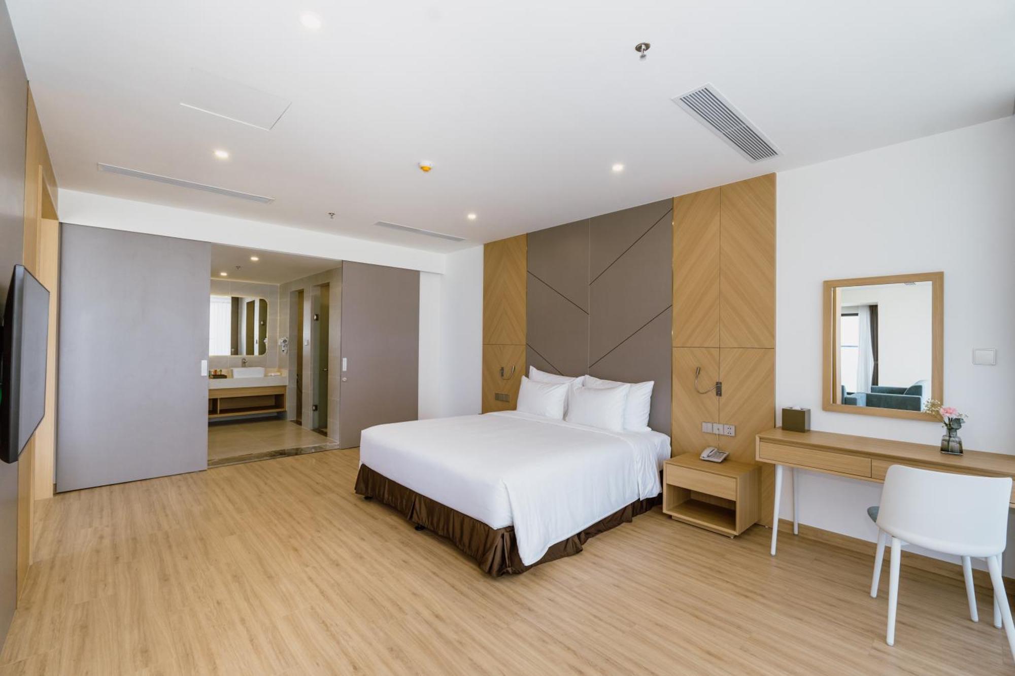 Aquamarine Beachfront Resort & Spa Cam Ranh Exteriér fotografie