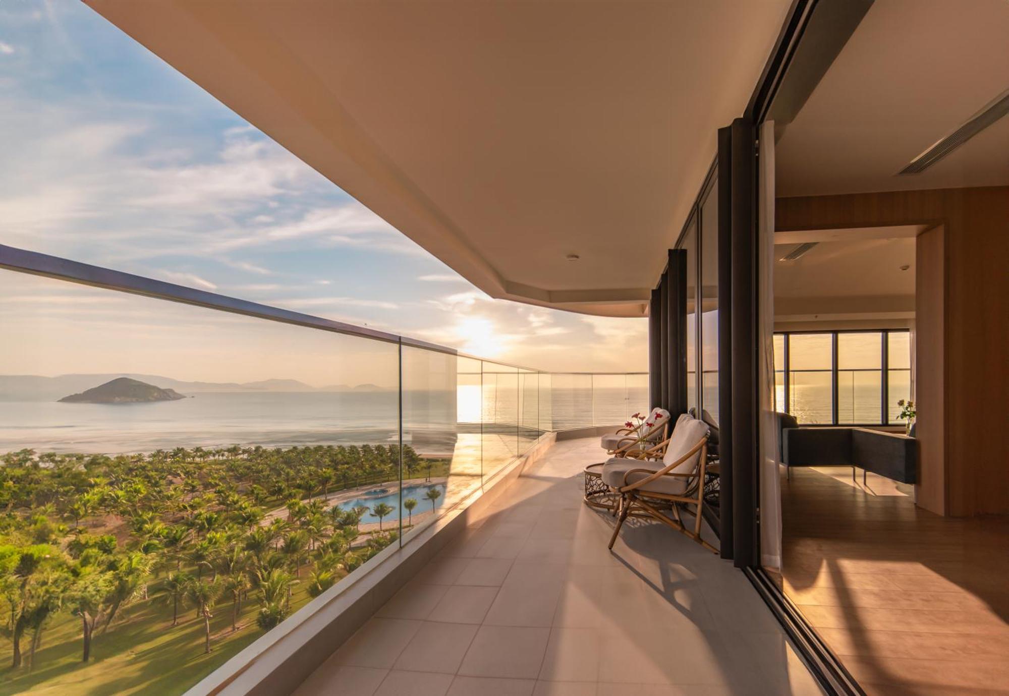 Aquamarine Beachfront Resort & Spa Cam Ranh Exteriér fotografie