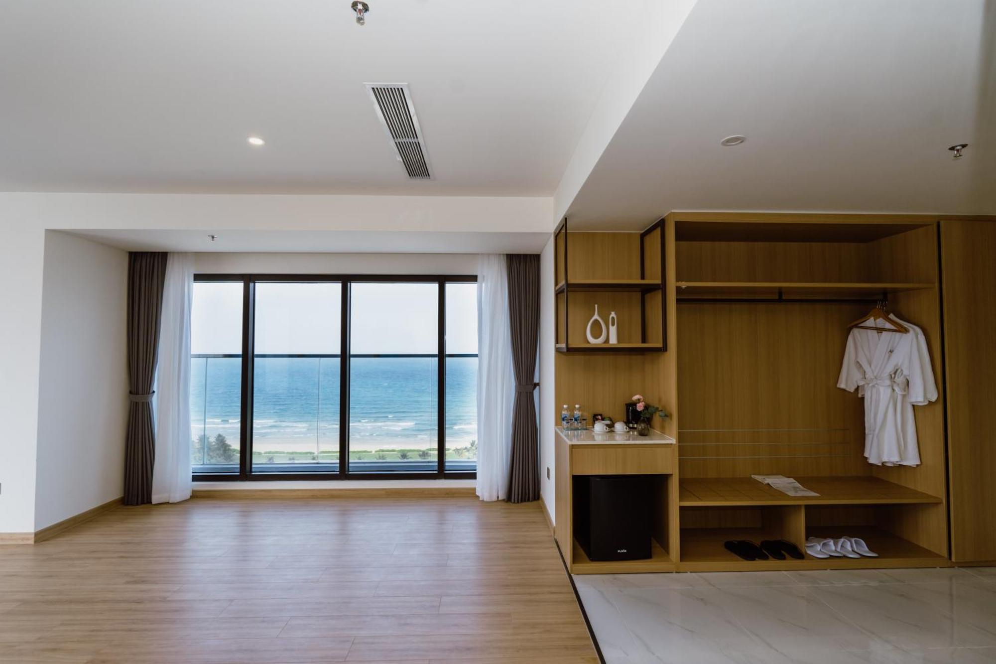 Aquamarine Beachfront Resort & Spa Cam Ranh Exteriér fotografie